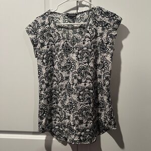 Express Monochrome Floral Women's Blouse